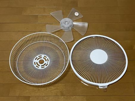 扇風機の羽根とカバー 扇風機の羽根とカバー 扇風機,カバー,羽根の写真素材