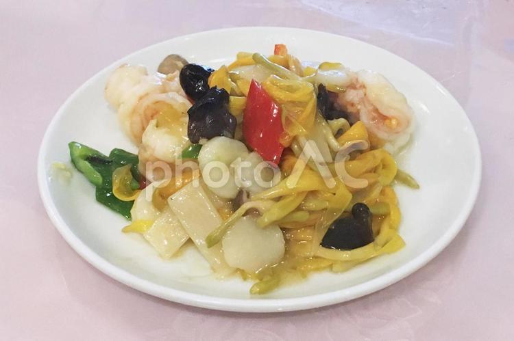 ユリとエビの炒め物 ユリ,海老,炒めものの写真素材