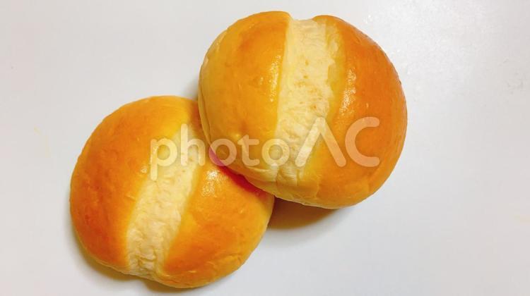 パン　ロールパン　イメージ　白背景　素材 パン,製パン,ロールパンの写真素材