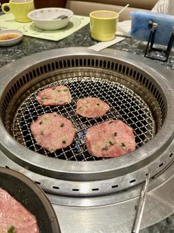焼肉牛タン 焼肉牛タンの写真