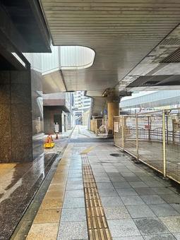 早朝の上野周辺 街並み 早朝の上野周辺 街並みの写真