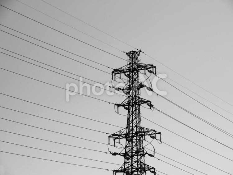 鉄塔がある風景 鉄塔,送電線,電線の写真素材