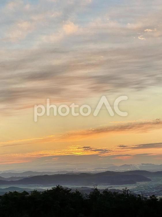 夜明けの空 山,風景,空の写真素材