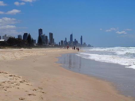 サーファーズパラダイスのビルの写真