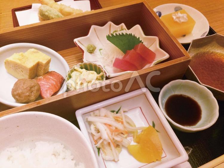 和食・定食 お祝い,お膳,ごはんの写真素材