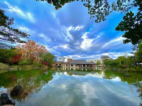 自然と歴史 自然と歴史 歴史,池,空の写真素材