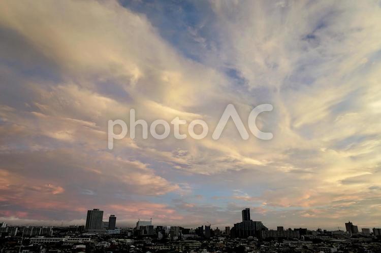 朝焼け　日の出　dawn  朝焼け,夜明け,朝焼け雲の写真素材