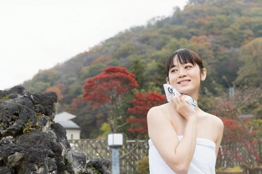 温泉女子イメージ 温泉女子イメージ 女性,温泉,人物の写真素材