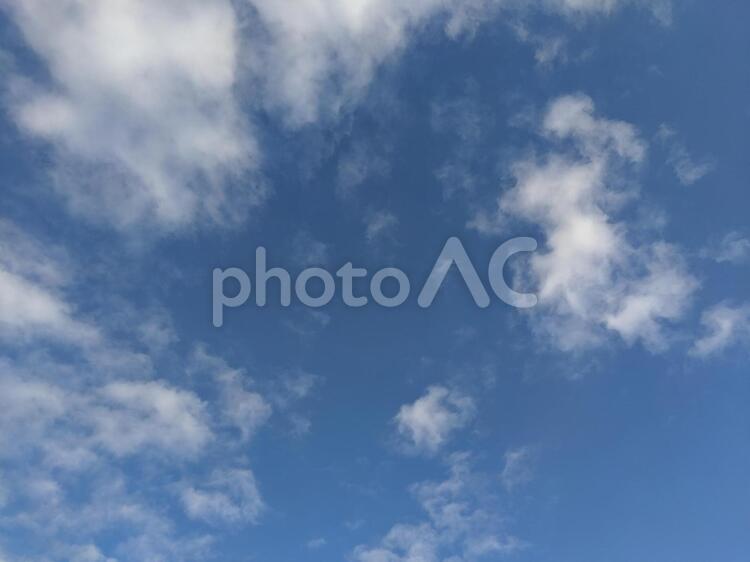 ホットマイクパワースカイ8号(空、雲)in針綱神社、犬山城横 何人もありません,自然,空の写真素材