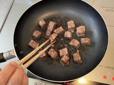 Diced steak, JPG