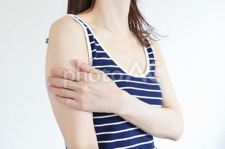 女性の体　ダイエットイメージ 女性,体,身体の写真素材