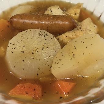 手作りスープ スープ,おでん,大根の写真素材