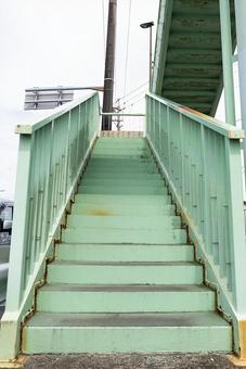 歩道橋の階段 歩道橋,階段,建造物の写真素材