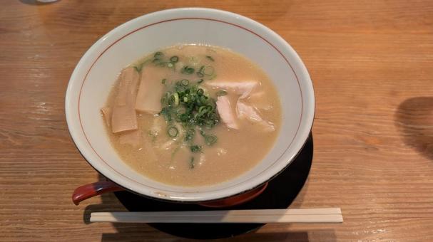 ラーメン@AM4 ラーメン@AM4の写真