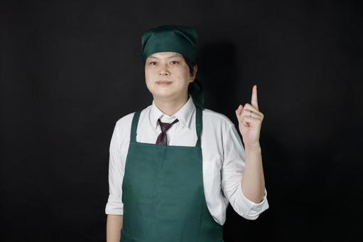 ひらめきを表現する料理スタッフ ひらめきを表現する料理スタッフの写真
