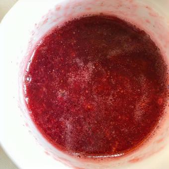 煮詰めたイチゴ イチゴジャム,苺,加熱の写真素材