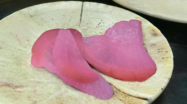 薄紅の箸休め 漬物,食材,おかずの写真素材