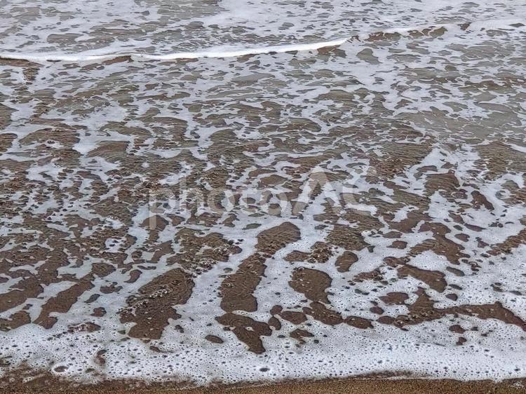 波打ち際の波の模様 波紋,波打ち際,波の写真素材
