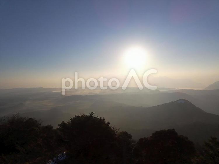 菊池・旭志・鞍岳・日の出 山,夕暮れ,夕焼けの写真素材