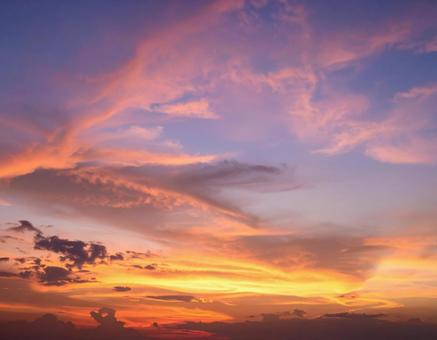 綺麗な夕焼けの風景写真 綺麗な夕焼けの風景写真の写真