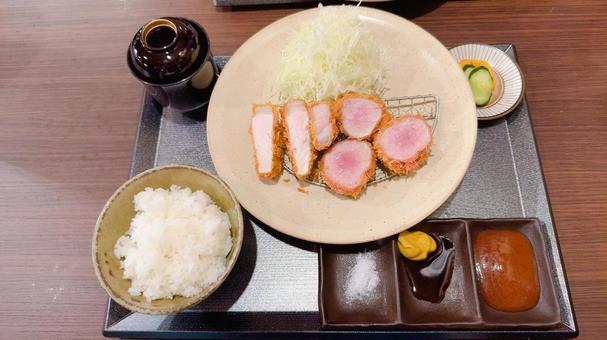 とんかつミックス定食 とんかつミックス定食 とんかつ,トンカツ,豚の写真素材