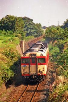 Kiha 58 and Kiha 28, Sanin Main Line, Film Photo, JPG