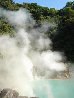 別府温泉地獄めぐり「白池地獄」人物なし 別府温泉地獄めぐり「白池地獄」人物なし の写真