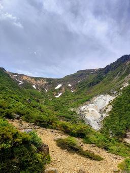 安達太良山 スカイライン 安達太良山 スカイライン 青い空,空,自然の写真素材