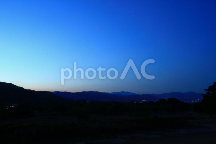 (*´∀｀*) たそがれ,マジックアワー,光の写真素材