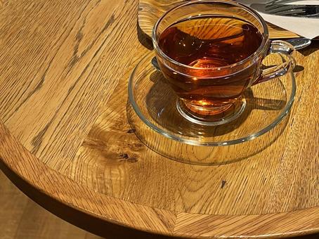 紅茶とモーニングセット 紅茶とモーニングセット 紅茶,ホットティー,モーニングセットの写真素材