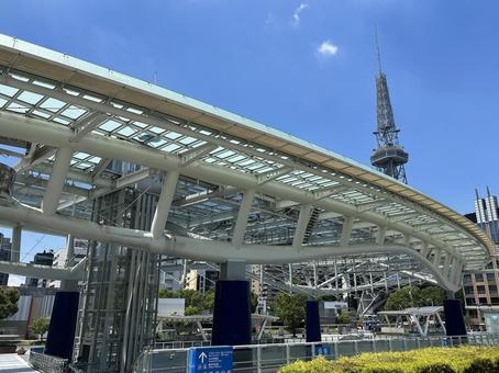 オアシス21越しのテレビ塔 名古屋 オアシス21越しのテレビ塔 名古屋 オアシス21,ランドマーク,テレビ塔の写真素材