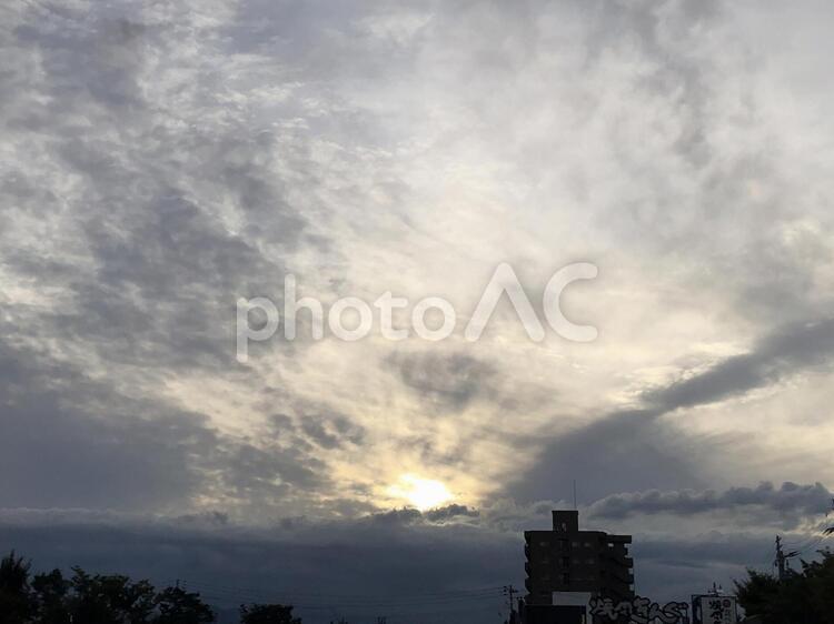 山形　９月　夕暮れ　空　雲　夕日 山形,９月,夕暮れの写真素材