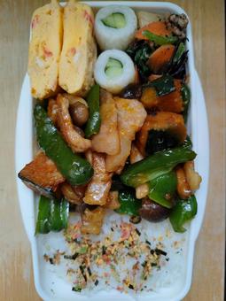 豚ロースかぼちゃ炒めのお弁当! 豚ロースかぼちゃ炒めのお弁当!の写真
