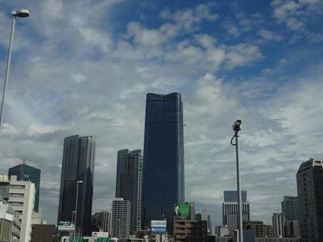 横浜　高速道路からの風景 ランドマーク,横浜,車窓の写真素材