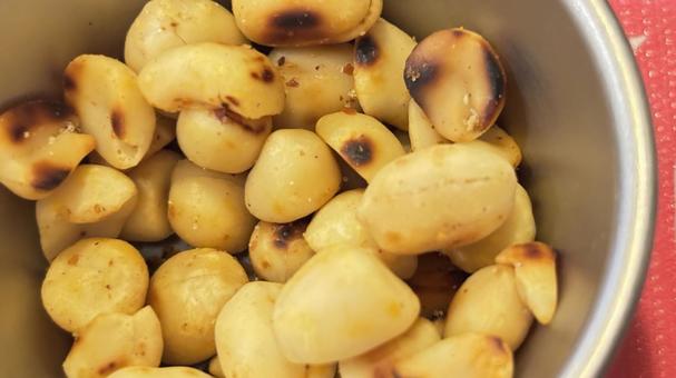 ローストピーナツ ピーナッツ,ローストピーナッツ,ナッツの写真素材