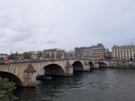 パリ パリ,セーヌ川,フランスの写真素材