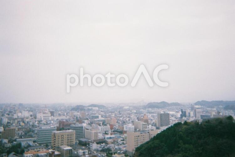 フィルム写真　展望台からの風景 フィルム,葉,季節の写真素材