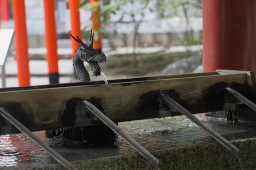 手水舎 手水舎,手水,神社の写真素材