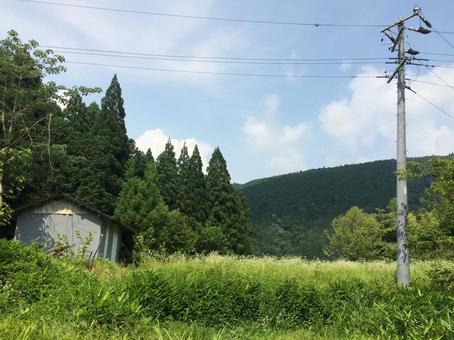 夏の山と空と電線 夏の山と空と電線 風景,景色,自然の写真素材