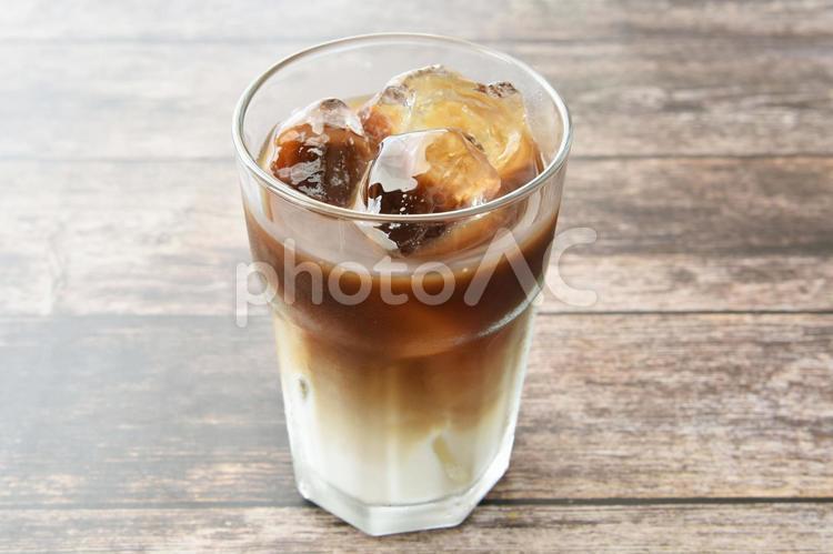 カフェオレ　イメージ カフェオレ,アイスコーヒー,コーヒーの写真素材