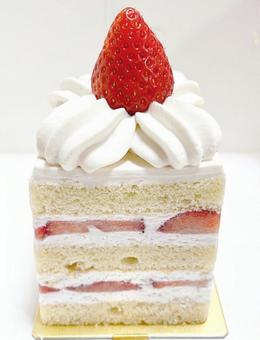 苺ショートケーキ 食べ物 苺ショートケーキ 食べ物の写真