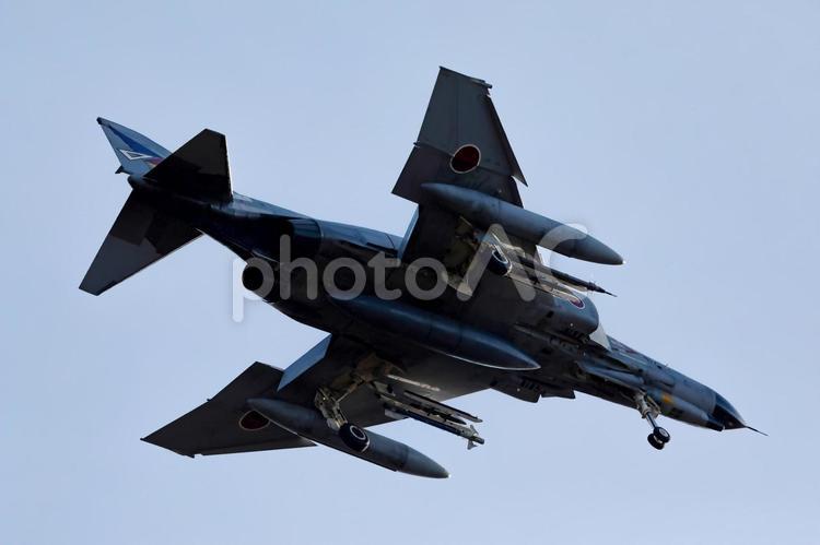 ファイナルアプローチF-4EJ fー4ej,ファントム,戦闘機の写真素材