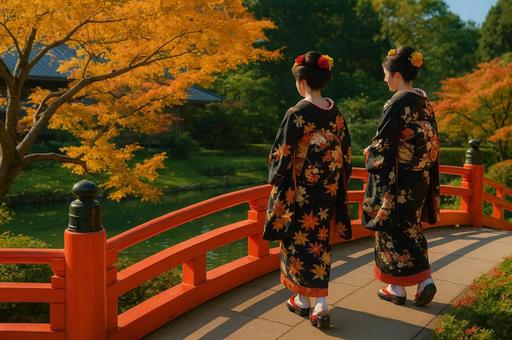 太鼓橋を渡る着物の女性 太鼓橋を渡る着物の女性の写真