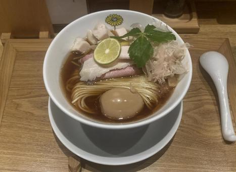 醤油ラーメン らーめん,ラーメン,拉麺の写真素材