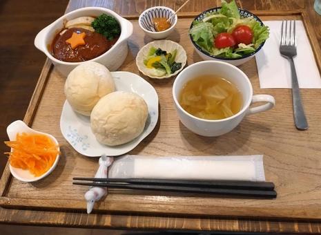 煮込みハンバーグ 煮込みハンバーグ ハンバーグ,ランチ,昼食の写真素材