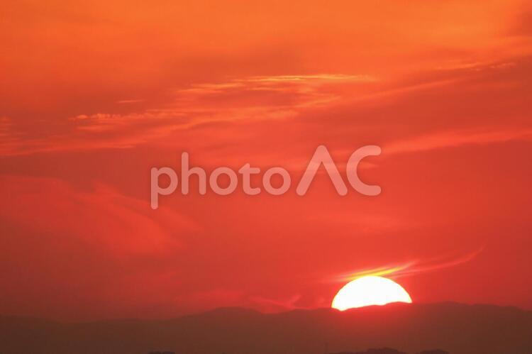 瀬戸の夕日 日暮れ,太陽,暁の写真素材