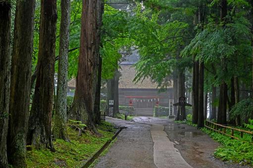 Hiraizumi, Iwate Prefecture, Hakusan Shrine, Outdoor Noh Theatre, Approach, JPG