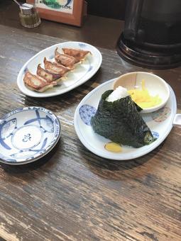Rice balls and dumplings, JPG Rice balls and dumplings, JPG