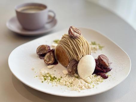 和栗のミルフィーユ 栗,マロン,モンブランの写真素材