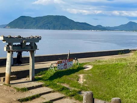 海が見える神社 神社,海,糸島の写真素材